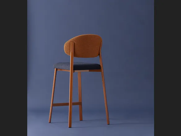Sgabello Beba Curvy di Pointhouse