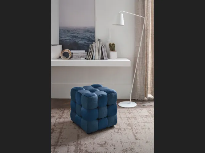 Pouf Cube in tessuto imbottito e trapuntato di Target Point