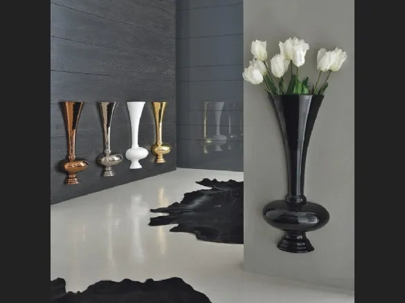 Vaso da muro di design in ceramica Tromba Fifty di Adriani e Rossi