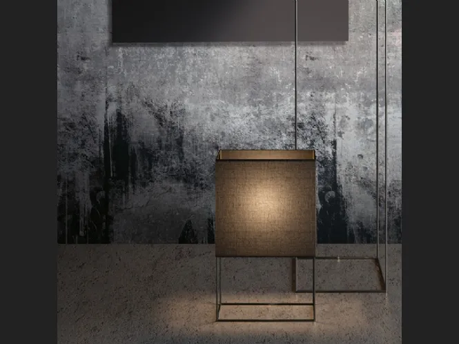 Lampada con struttura in metallo e paralume in tessuto Giove di Adriani e Rossi