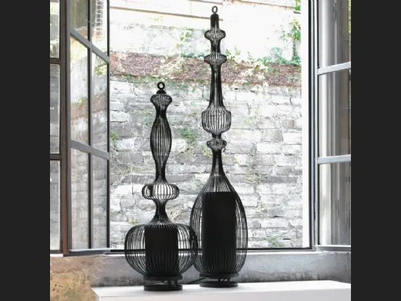 Lampada da tavolo in metallo verniciato nero File Tavolo di Adriani e Rossi