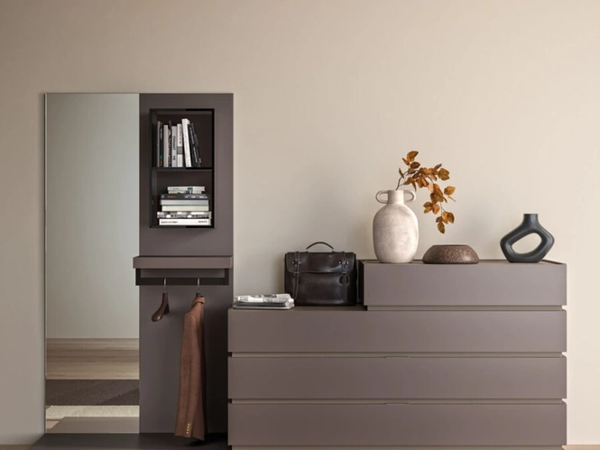 Comò Arturo con appendiabiti di Orme