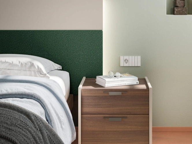 Comodino Patti di Orme