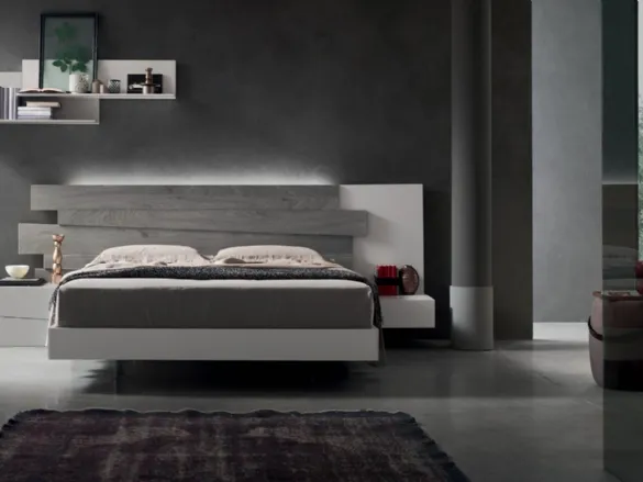 Letto Scudo giroletto melaminico con testiera boiserie di doghe in Rovere di Maronese Acf