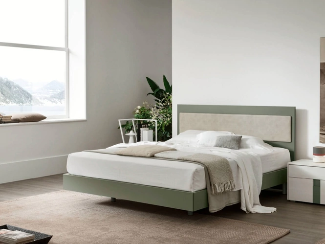 Letto con testiera Sky di Maronese