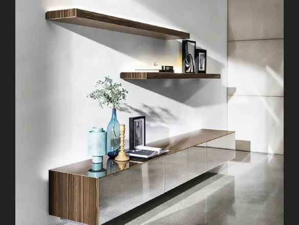 Madia sospesa Magda di Sovet