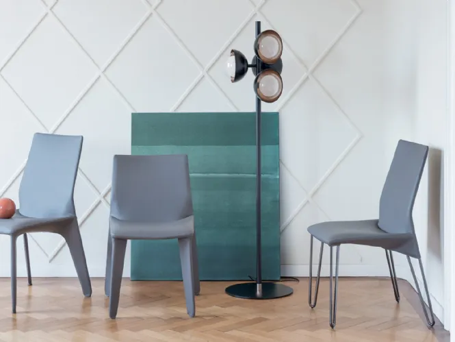 Sedia Heron rivestita in pelle di Bonaldo