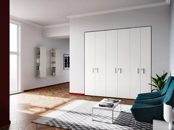 Armadio su misura con ante battenti laccato Bianco di Colombini Office