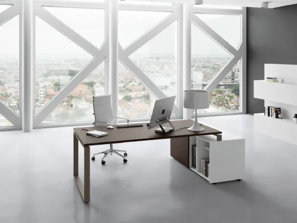 Scrivania Operativa Loft 06 in melaminico con gambe in metallo di Colombini Office