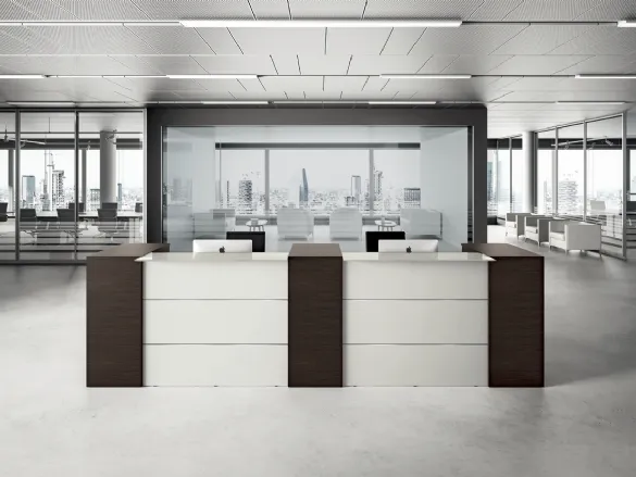 Bancone Reception GET 01 in laccato bianco opaco e melaminico effetto legno di Colombini Office
